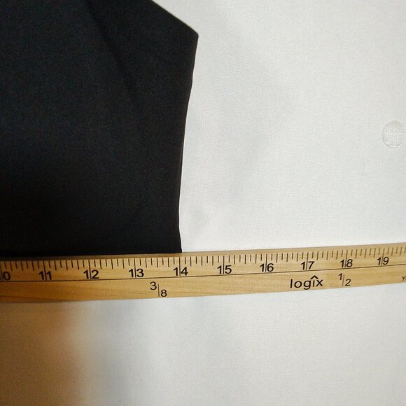 Oeak Women's Large Black Wireless V Mesh Bra NWT - Picture 6 of 9